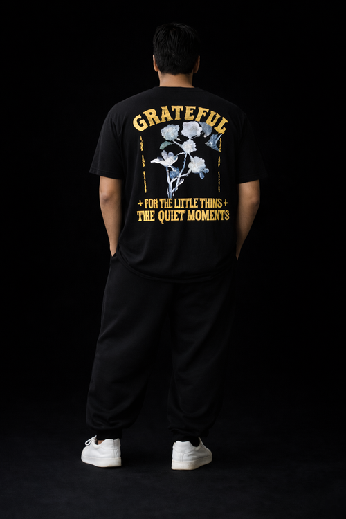Grateful Floral Graphic T-Shirt – Unisex Oversized
