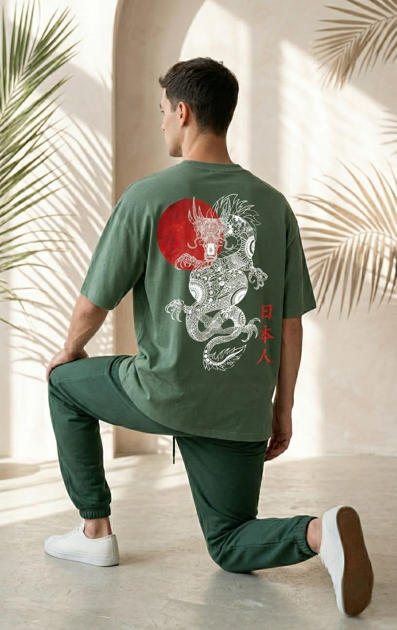 Japanese Dragon Graphic T-Shirt – Unisex Oversized Tee